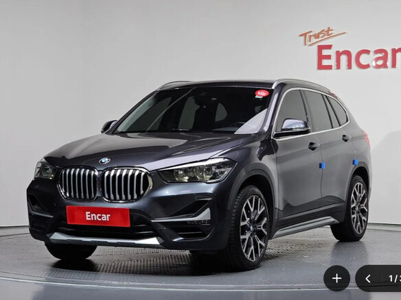 2022 BMW X1 18d sDrive II (F48) Рестайлинг, серебристый, 1950000 рублей