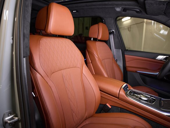 2026 BMW X7 40d I (G07) Рестайлинг, серый, 17925000 рублей - вид 17