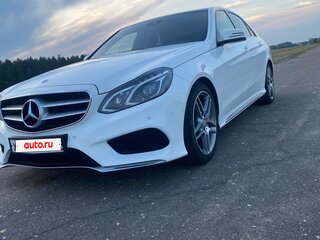 2013 Mercedes-Benz E-Класс 200 IV (W212, S212, C207) Рестайлинг, белый, 2570000 рублей, вид 1