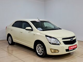 2013 Chevrolet Cobalt II, серебристый, 385000 рублей, вид 3