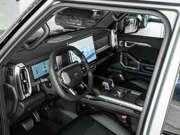 2026 Jetour T2, серый, 4699000 рублей - вид 11