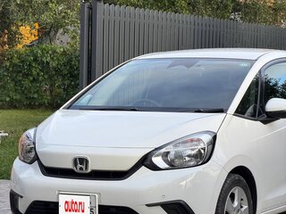 2022 Honda Fit IV, белый, 1500000 рублей, вид 1