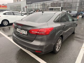 2018 Ford Focus III Рестайлинг, серый, 900000 рублей, вид 4
