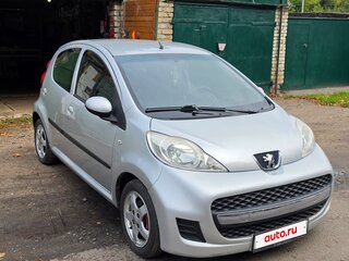 2011 Peugeot 107 I Рестайлинг, серебристый, 480000 рублей, вид 3