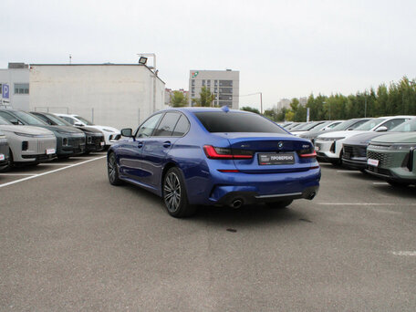 2020 BMW 3 серии 320i xDrive VII (G2x), синий, 3155000 рублей, вид 4