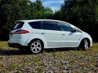 2010 Ford S-MAX I Рестайлинг, белый, 1270000 рублей, вид 3