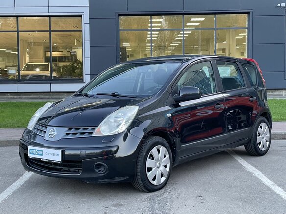 2007 Nissan Note I, чёрный