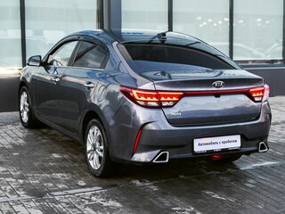 2021 Kia Rio IV Рестайлинг, серый, 1449000 рублей, вид 3