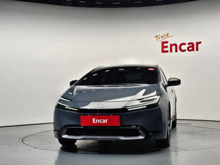 2024 Toyota Prius V (XW60), голубой, 4350000 рублей, вид 2