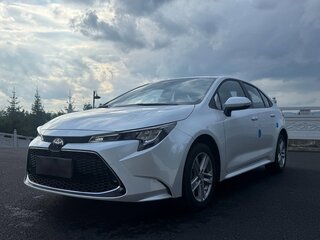 2022 Toyota Levin XII (E210), белый, 1421000 рублей, вид 3