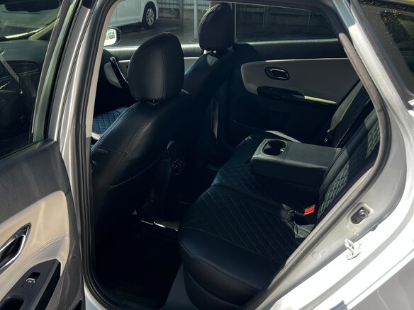2015 Kia Ceed II Рестайлинг, серебристый, 1250000 рублей - вид 17