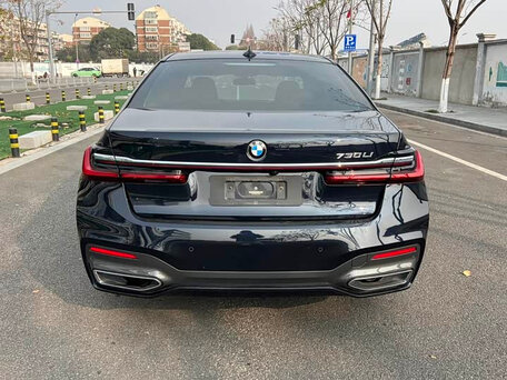 2021 BMW 7 серии 730i VI (G11/G12) Рестайлинг, чёрный, 6171826 рублей, вид 5