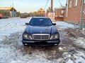 1997 Mercedes-Benz E-Класс 320 II (W210, S210), синий, 650000 рублей - вид 5