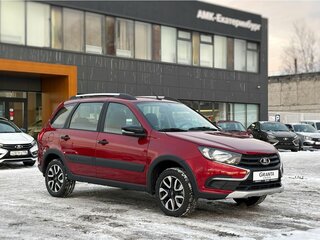 2026 Lada (ВАЗ) Granta Cross I Рестайлинг, красный, 1225000 рублей, вид 2