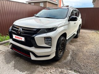 2022 Mitsubishi Montero Sport III Рестайлинг, белый, 3980000 рублей, вид 1