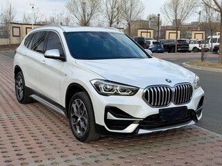 2022 BMW X1 Long 20Li sDrive II (F48) Рестайлинг, белый, 1679000 рублей, вид 3
