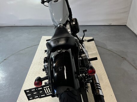 2017 Harley-Davidson Sportster 1200, серый, 760000 рублей, вид 4