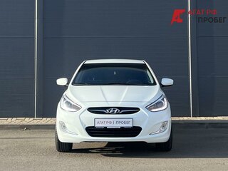 2013 Hyundai Solaris I, белый, 800000 рублей, вид 2