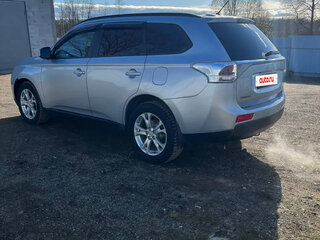 2012 Mitsubishi Outlander III, серый, 1100000 рублей, вид 4