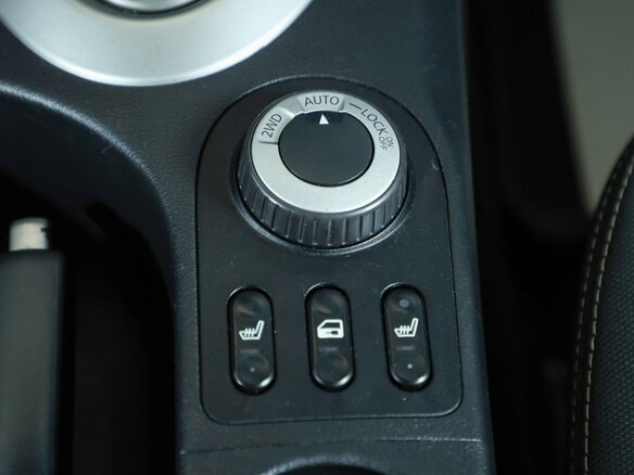 2011 Nissan Qashqai I Рестайлинг, чёрный - вид 13