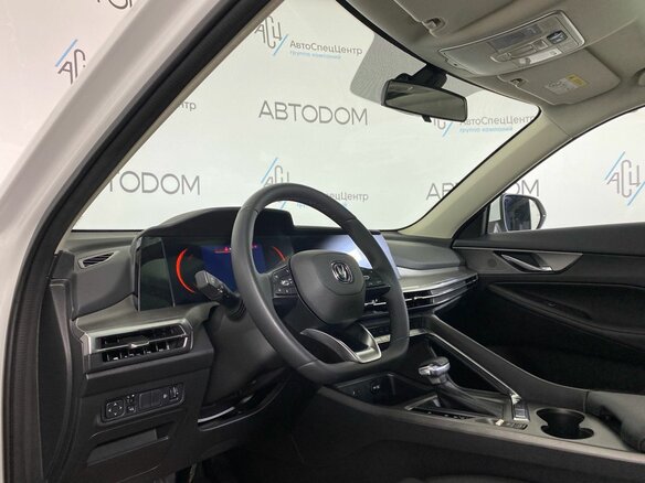 2022 Changan CS35 Plus I Рестайлинг, белый - вид 10