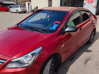2014 Hyundai Solaris I Рестайлинг, красный, 755000 рублей, вид 1