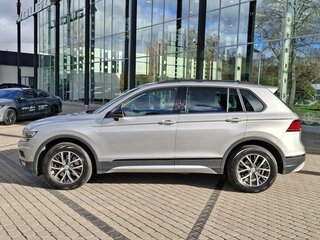 2019 Volkswagen Tiguan II, серый, 2590000 рублей, вид 2