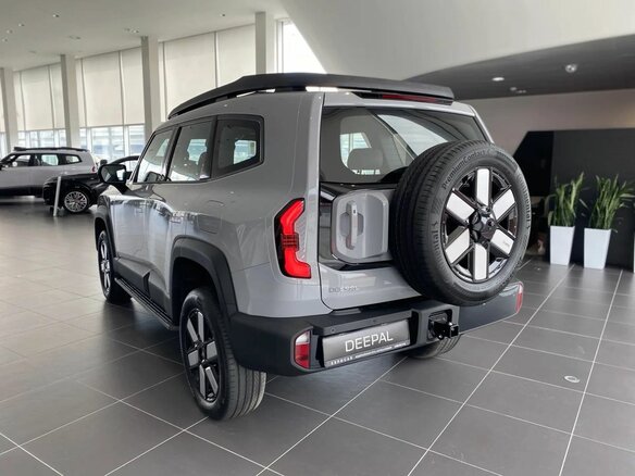 2025 Changan Deepal G318, серый, 6000000 рублей - вид 6