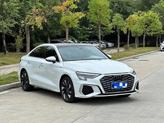 2023 Audi A3 35 TFSI Long IV (8Y), белый, 1527000 рублей, вид 2