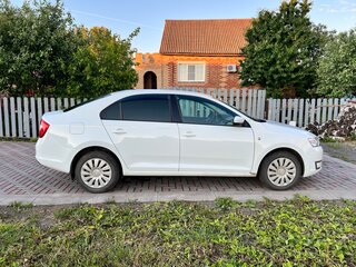 2016 Skoda Rapid I, белый, 965000 рублей, вид 2