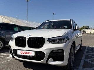 2019 BMW X3 20d xDrive III (G01), белый, 5200000 рублей, вид 3
