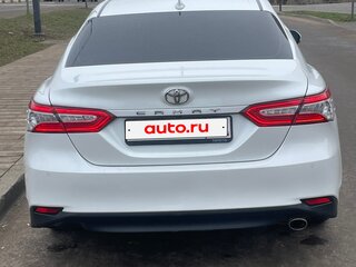 2019 Toyota Camry VIII (XV70), белый, 2420000 рублей, вид 5