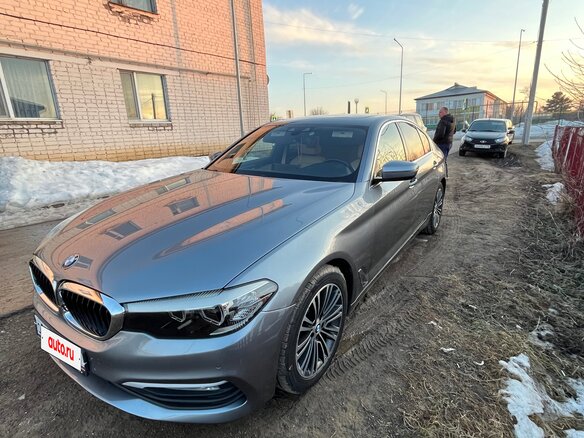 2018 BMW 5 серии 530i xDrive VII (G30/G31/G38), серый, 3150000 рублей