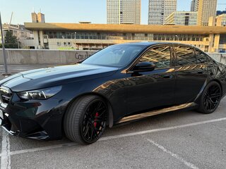 2024 BMW M5 VII (G90), чёрный, 18999000 рублей, вид 5