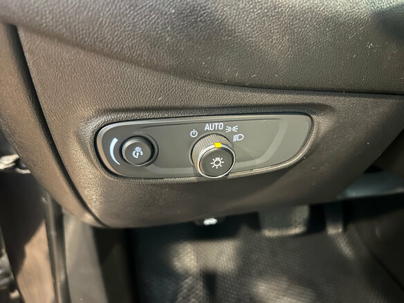 2020 Chevrolet Equinox III, серый - вид 14