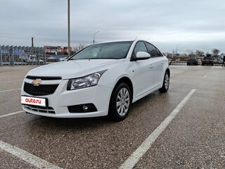 2011 Chevrolet Cruze I, белый, 985000 рублей, вид 2