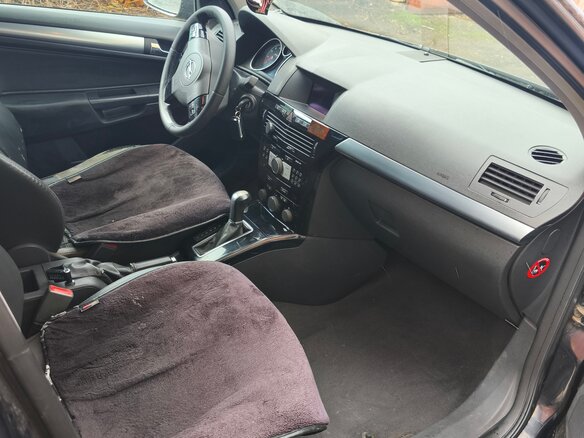 2007 Opel Astra H Рестайлинг, чёрный, 440000 рублей - вид 7