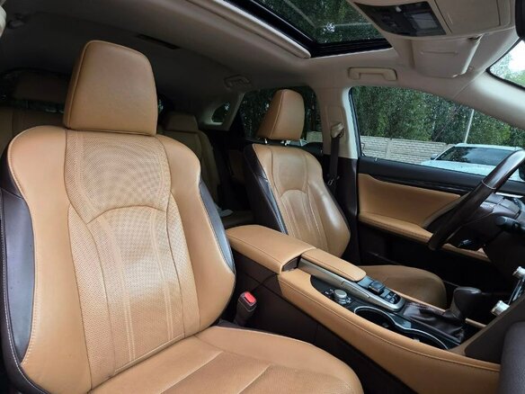 2019 Lexus RX 300 IV, коричневый, 4100000 рублей - вид 7