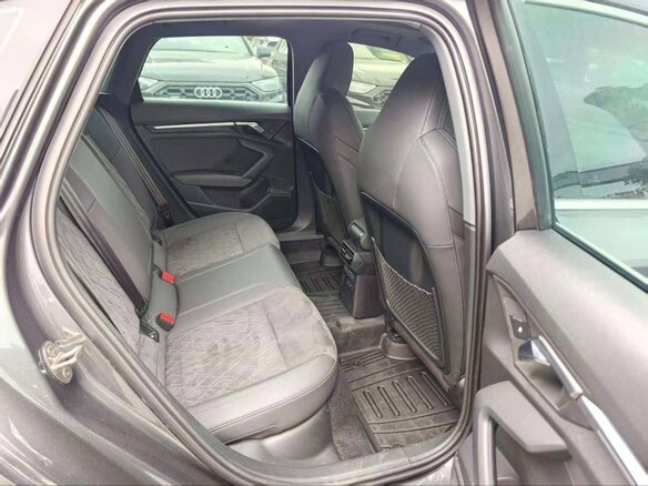 2022 Audi A3 Sportback 35 TFSI IV (8Y), серый, 2140000 рублей - вид 9