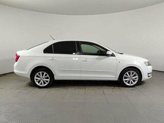 2015 Skoda Rapid I, белый, 848000 рублей, вид 4