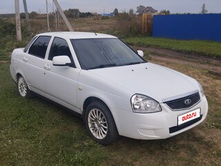 2015 Lada (ВАЗ) Priora I Рестайлинг, белый, 500000 рублей, вид 3