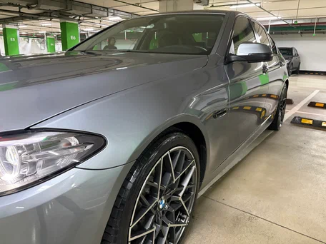 2016 BMW 5 серии 520i VI (F10/F11/F07) Рестайлинг, серый, 2200000 рублей, вид 5