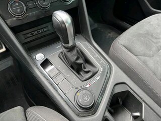 2018 Volkswagen Tiguan II, коричневый, 2150000 рублей, вид 4