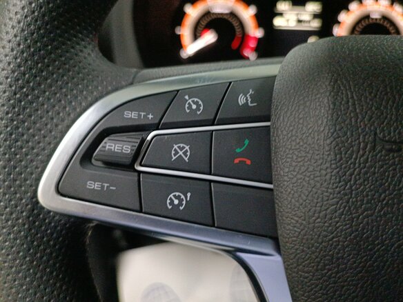 2026 Lada (ВАЗ) Iskra, серебристый, 1465000 рублей - вид 16