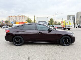 2018 BMW 6 серии Gran Turismo 630d xDrive IV (G32), пурпурный, 3500000 рублей, вид 4