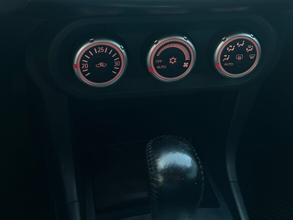 2010 Mitsubishi Lancer X, чёрный, 685000 рублей - вид 15
