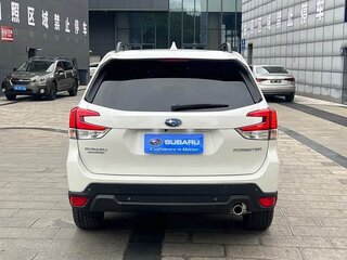 2022 Subaru Forester V Рестайлинг, белый, 2333000 рублей, вид 5