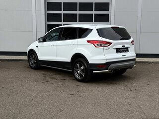 2015 Ford Kuga II, белый, 1450000 рублей, вид 3