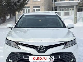 2018 Toyota Camry VIII (XV70), белый, 2450000 рублей, вид 2
