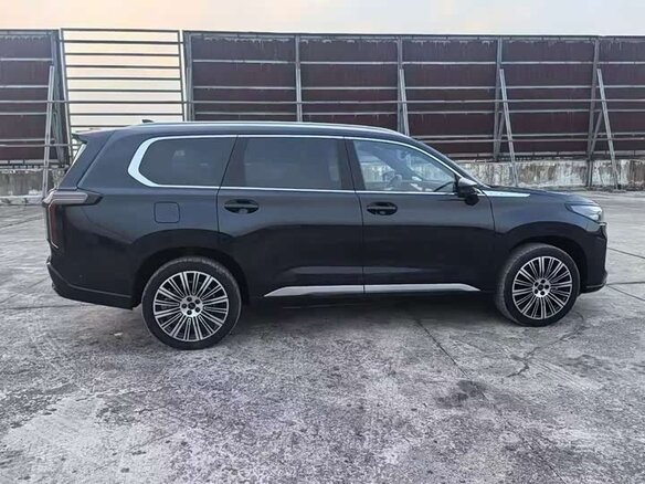 2025 Exeed VX I Рестайлинг 2, чёрный - вид 2
